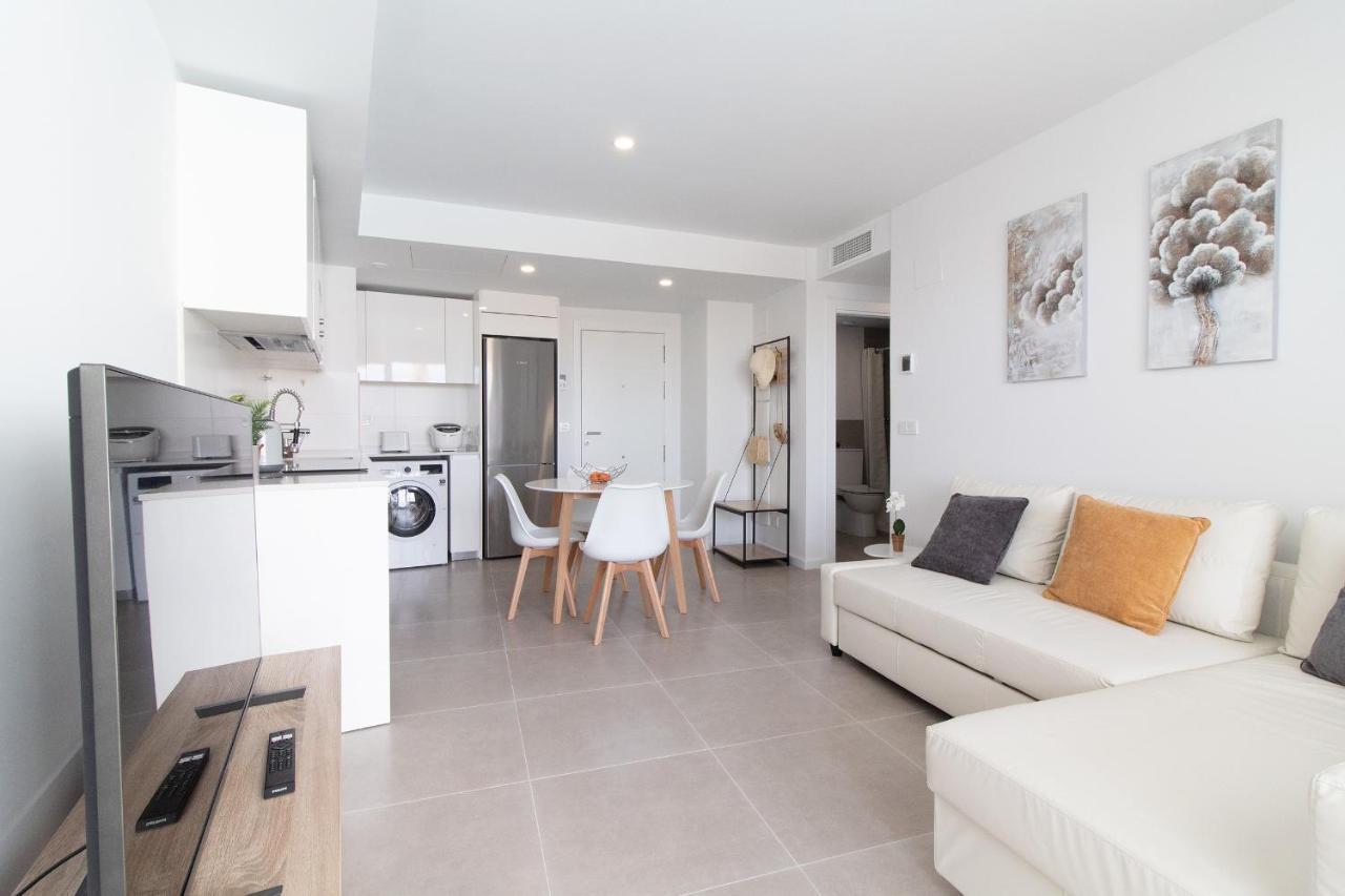 Global Properties, Apartamento Con Terraza Y Vistas A La Piscina En Gran Canet كانيت ذي بيرينغير المظهر الخارجي الصورة