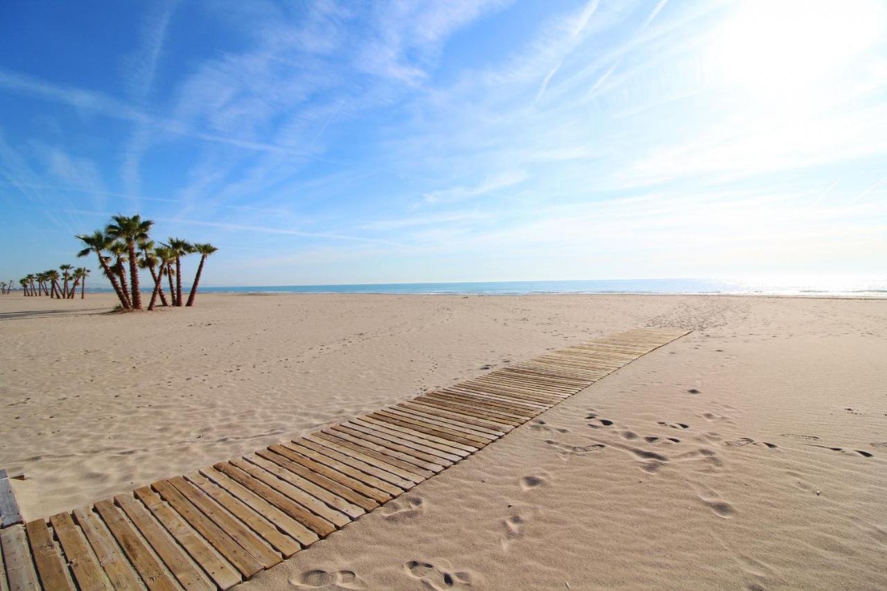 Global Properties, Apartamento Con Terraza Y Vistas A La Piscina En Gran Canet كانيت ذي بيرينغير المظهر الخارجي الصورة