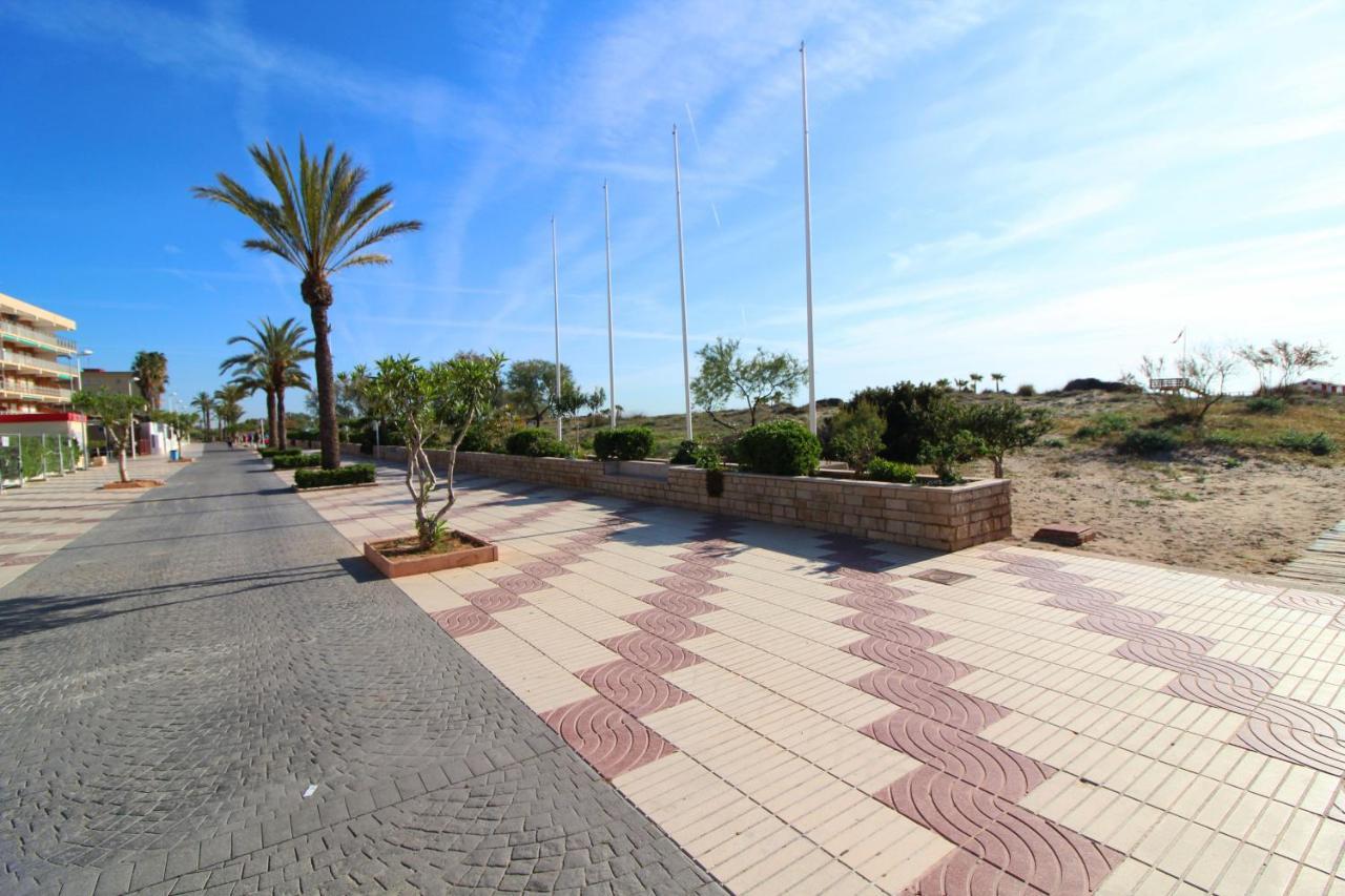 Global Properties, Apartamento Con Terraza Y Vistas A La Piscina En Gran Canet كانيت ذي بيرينغير المظهر الخارجي الصورة